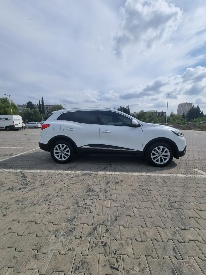 Renault Kadjar, снимка 7 - Автомобили и джипове - 47852859