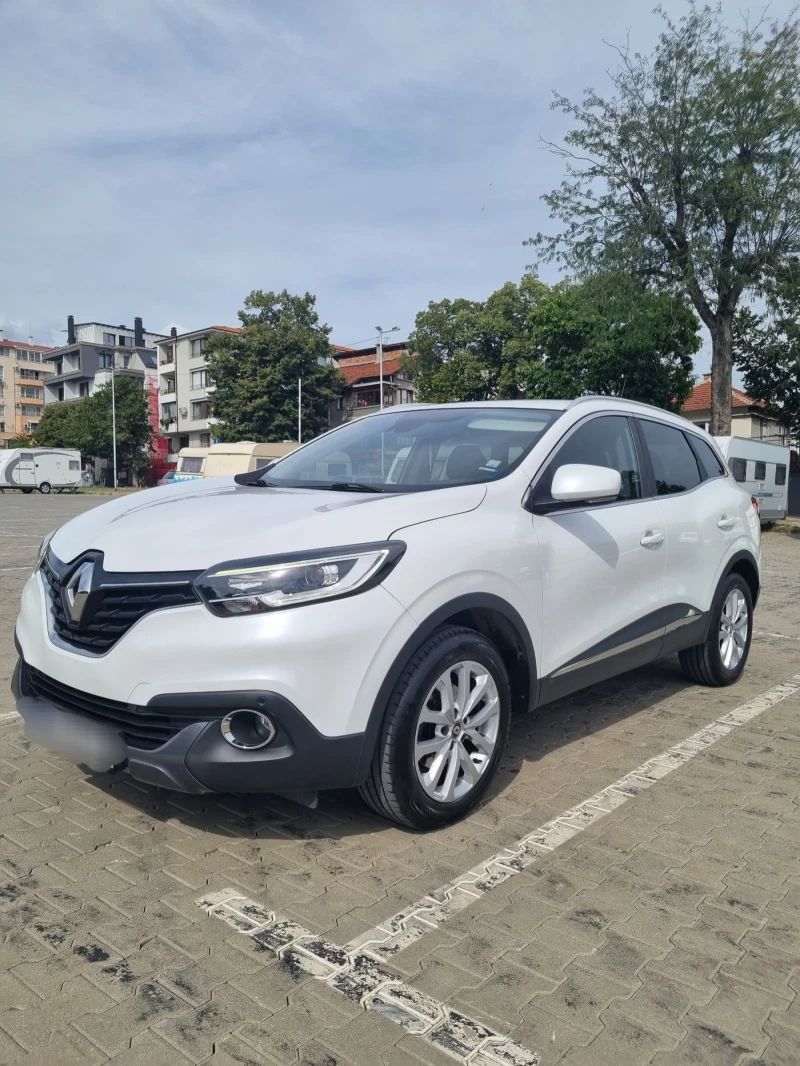 Renault Kadjar, снимка 1 - Автомобили и джипове - 47852859