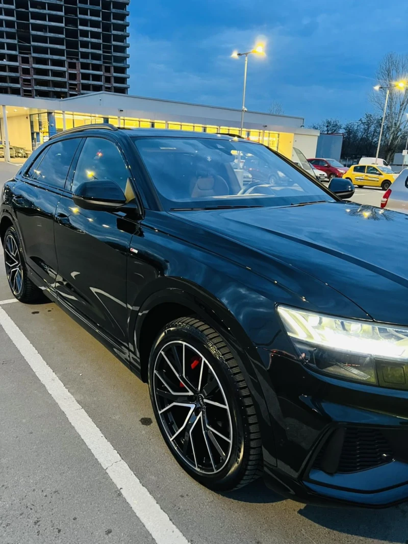 Audi Q8, снимка 3 - Автомобили и джипове - 48635014