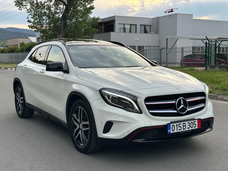 Mercedes-Benz GLA 220 200d 136к.с ПАНОРАМА* ПЪЛНА СЕРВИЗНА ИСТОРИЯ* !!, снимка 3 - Автомобили и джипове - 50324165