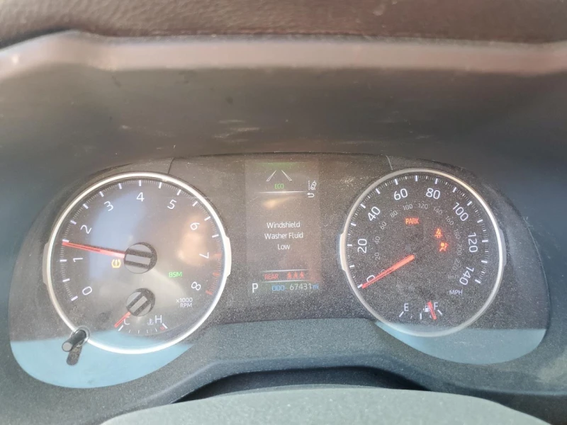 Toyota Rav4 XLE* , снимка 9 - Автомобили и джипове - 52832094