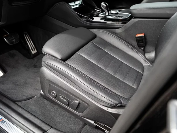 BMW X4 M40i xDrive = Shadow Line = Гаранция, снимка 6 - Автомобили и джипове - 55431210