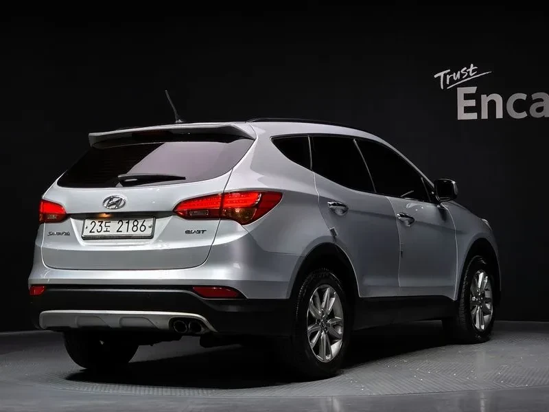 Hyundai Santa fe 2.0 2WD PREMIUM, снимка 2 - Автомобили и джипове - 55843882