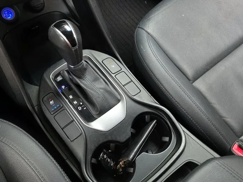 Hyundai Santa fe 2.0 2WD PREMIUM, снимка 9 - Автомобили и джипове - 55843882