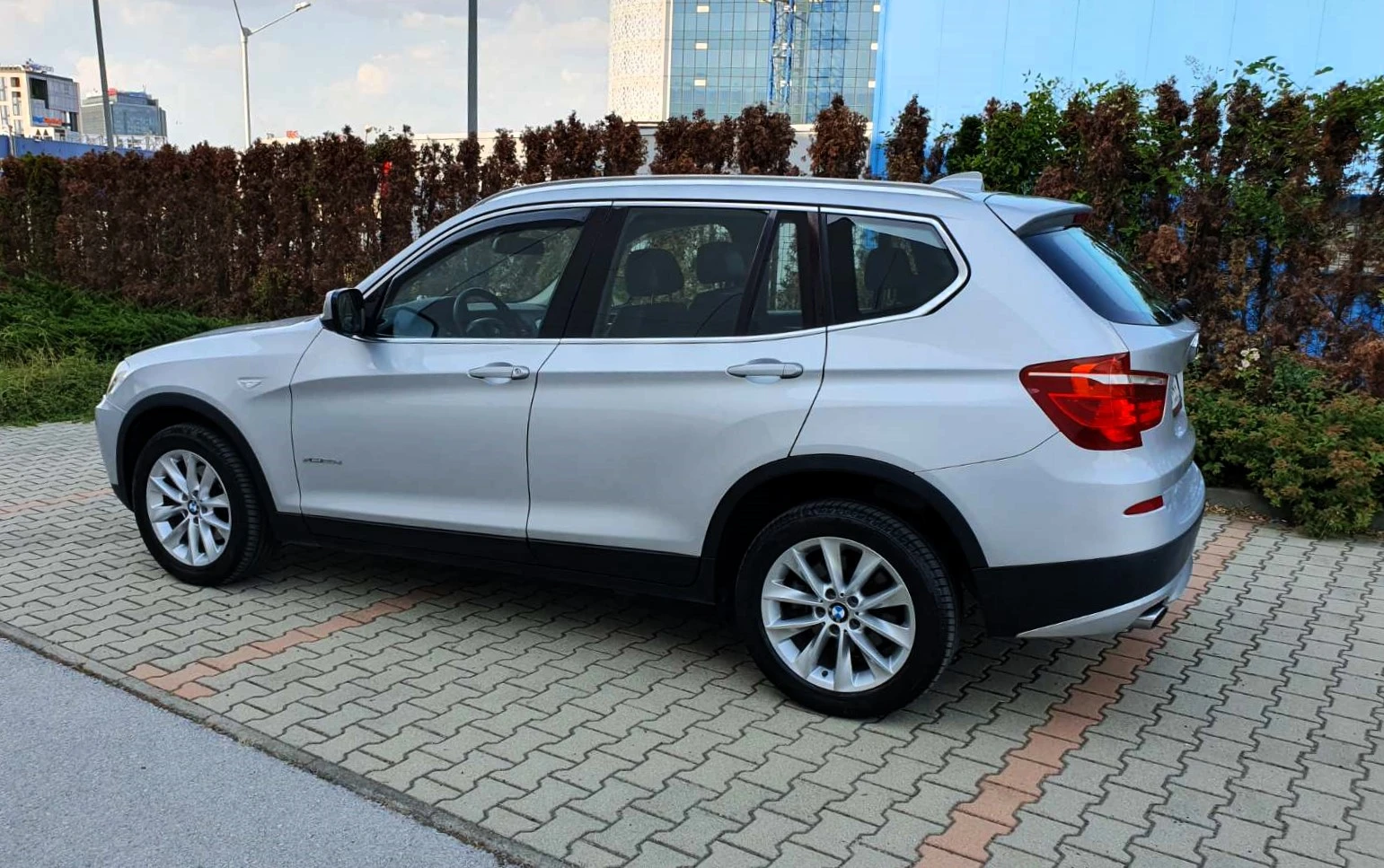 BMW X3 2.0d x-Drive/Панорама - изображение 6