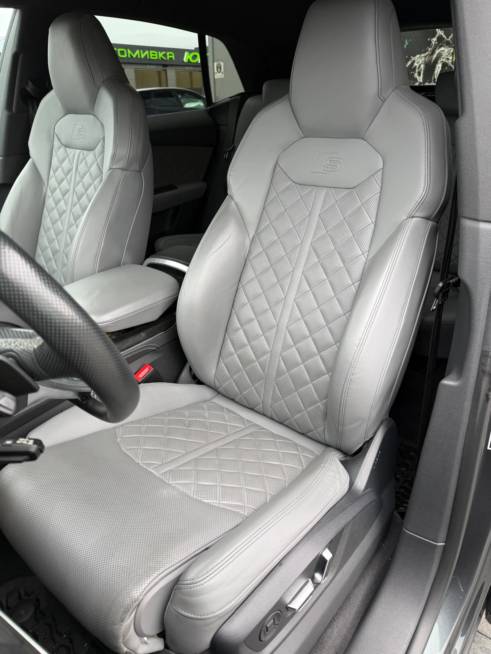 Audi Q8 50TDI/S LINE/VALCONA/VIRTUAL/ГАРАНЦИОННА/LIZING - изображение 8