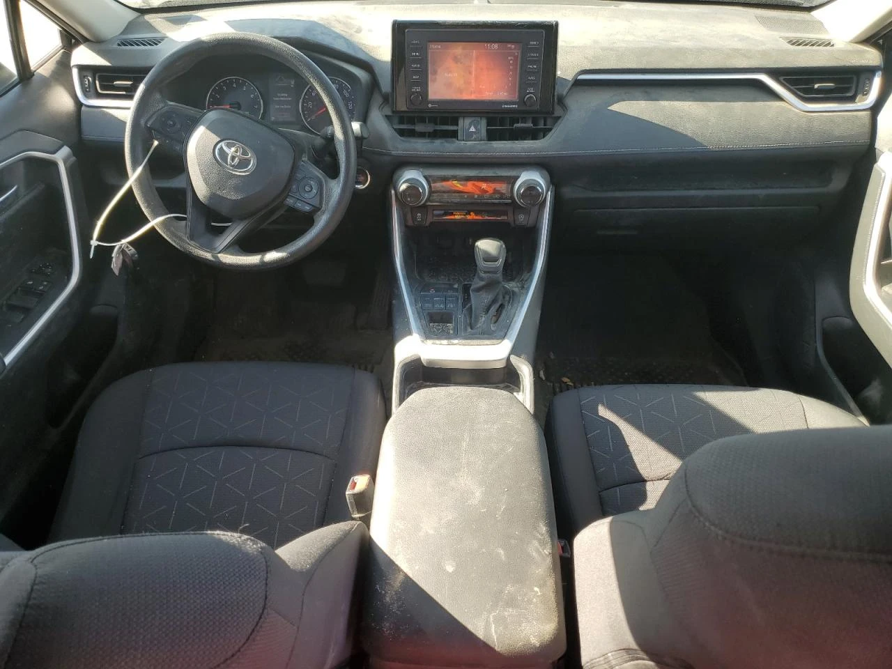 Toyota Rav4 XLE*  - изображение 8