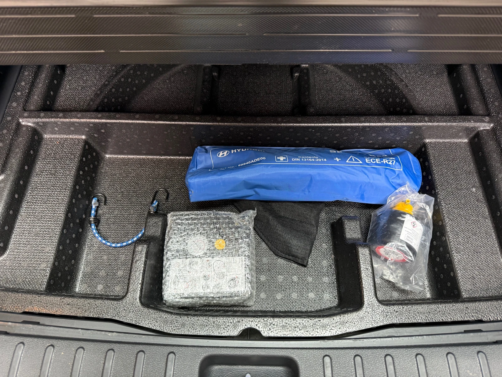 Hyundai Tucson 1.6 at-GDI, 4x4, 81х.км, Swiss, снимка 11 - Автомобили и джипове - 53732036