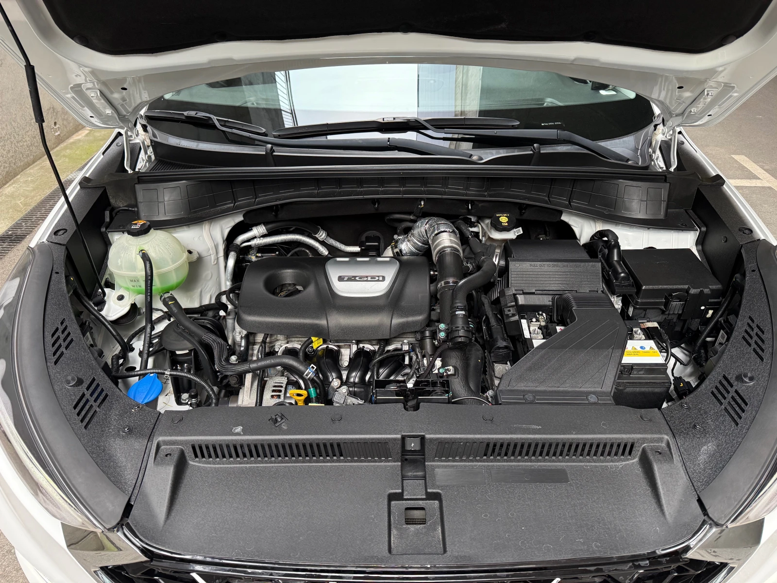 Hyundai Tucson 1.6 at-GDI, 4x4, 81х.км, Swiss, снимка 12 - Автомобили и джипове - 53732036