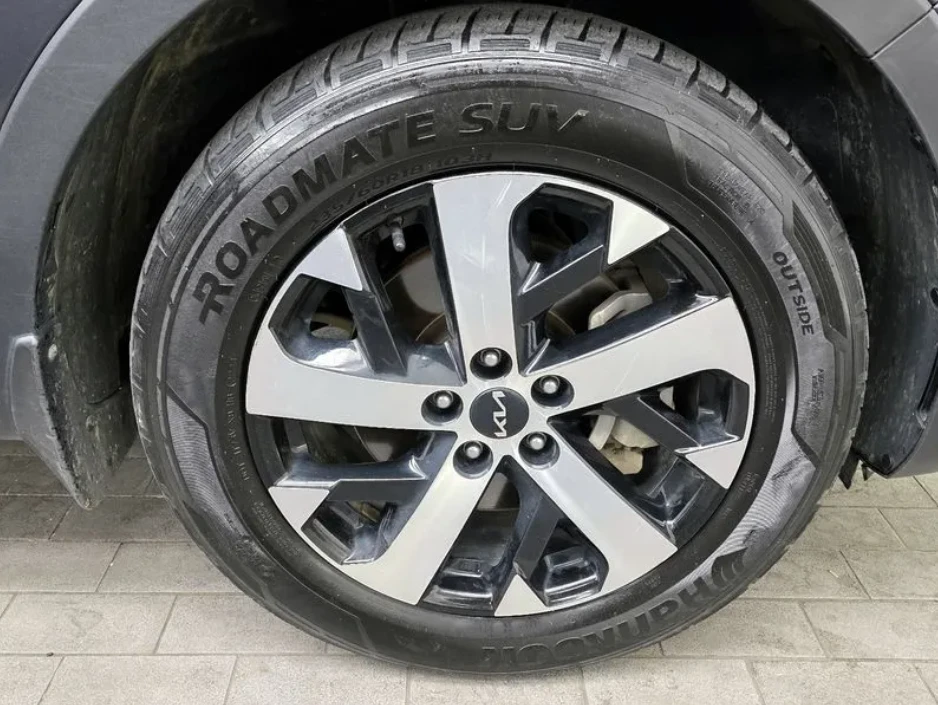 Kia Sorento 4Th Generation Diesel 2.2 4Wd Prestige, снимка 5 - Автомобили и джипове - 54596088