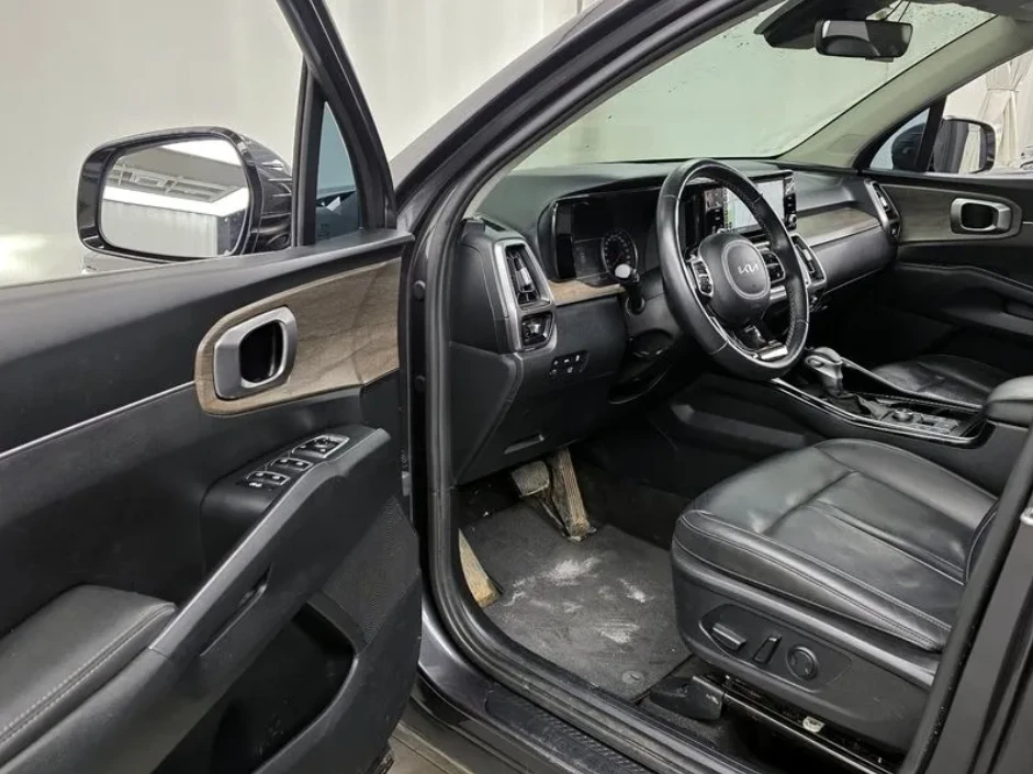 Kia Sorento 4Th Generation Diesel 2.2 4Wd Prestige, снимка 10 - Автомобили и джипове - 54596088
