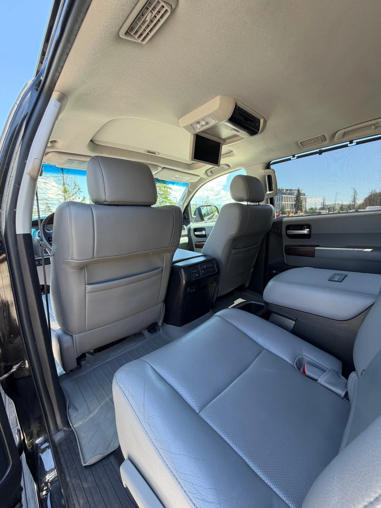 Toyota Sequoia 5.7L Platinum | Mobile.bg � ����������� 12