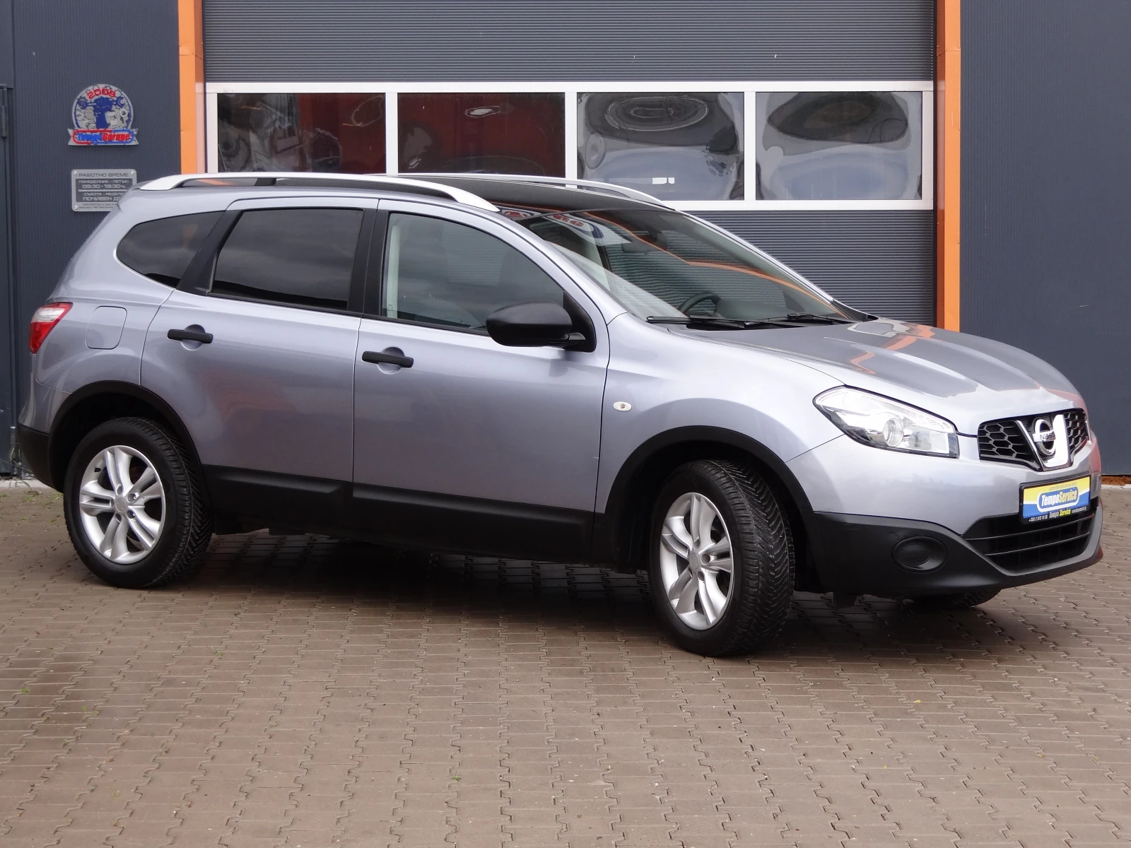 Nissan Qashqai + 2 1.6i-16v-117k.c. /7-места/Панорамa/Euro-5B/, снимка 6 - Автомобили и джипове - 54750686