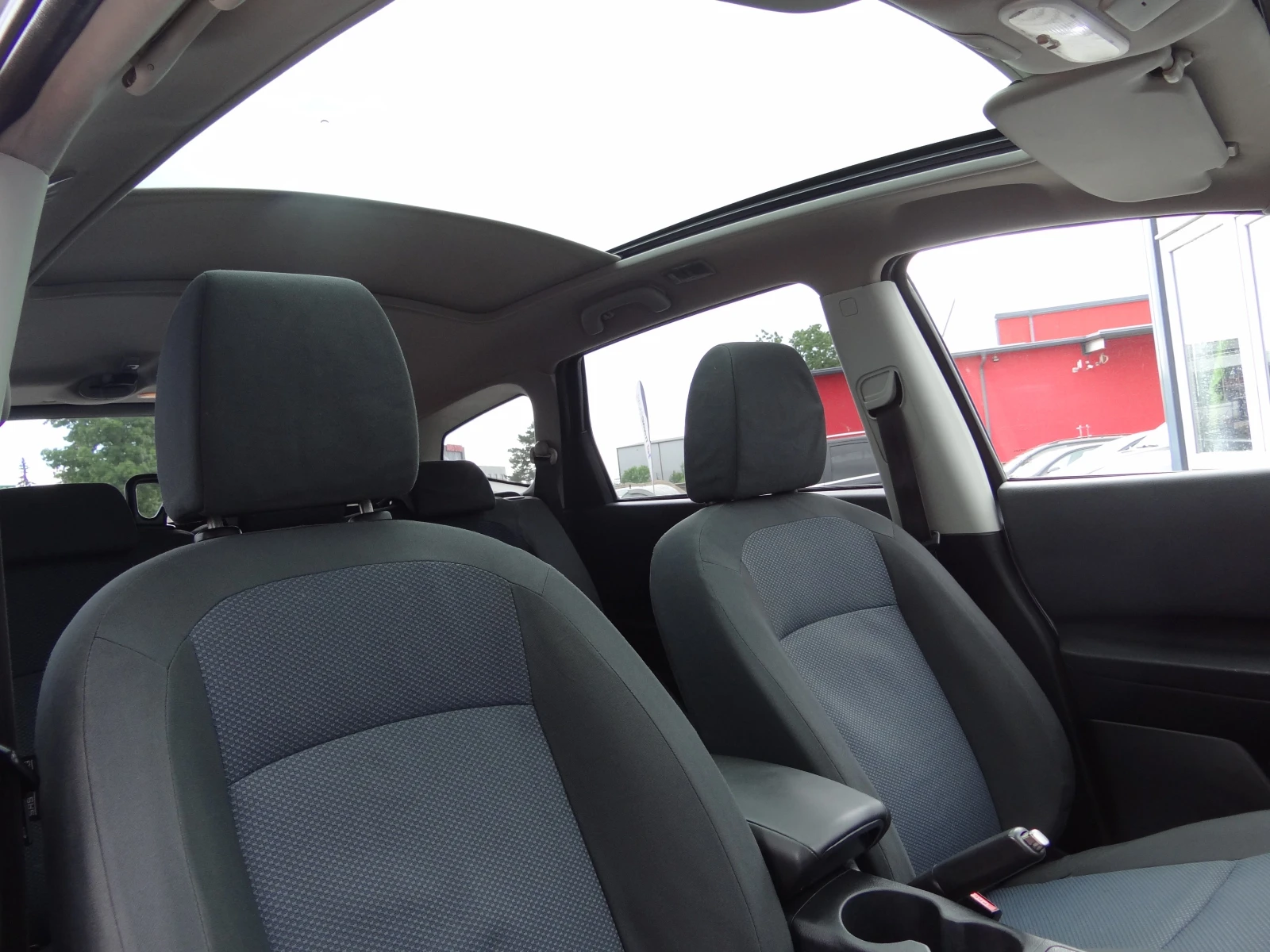 Nissan Qashqai + 2 1.6i-16v-117k.c. /7-места/Панорамa/Euro-5B/, снимка 12 - Автомобили и джипове - 54750686