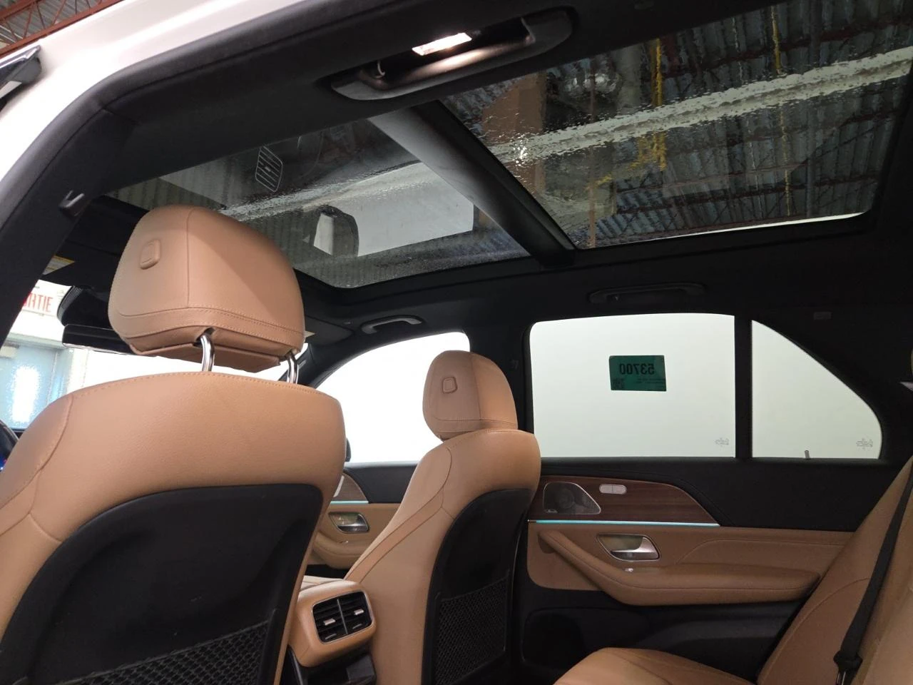 Mercedes-Benz GLE 350 4M/DIGITAL LIGHT/DISTR/HUD/BURM/360/ПАНО, снимка 11 - Автомобили и джипове - 55250595