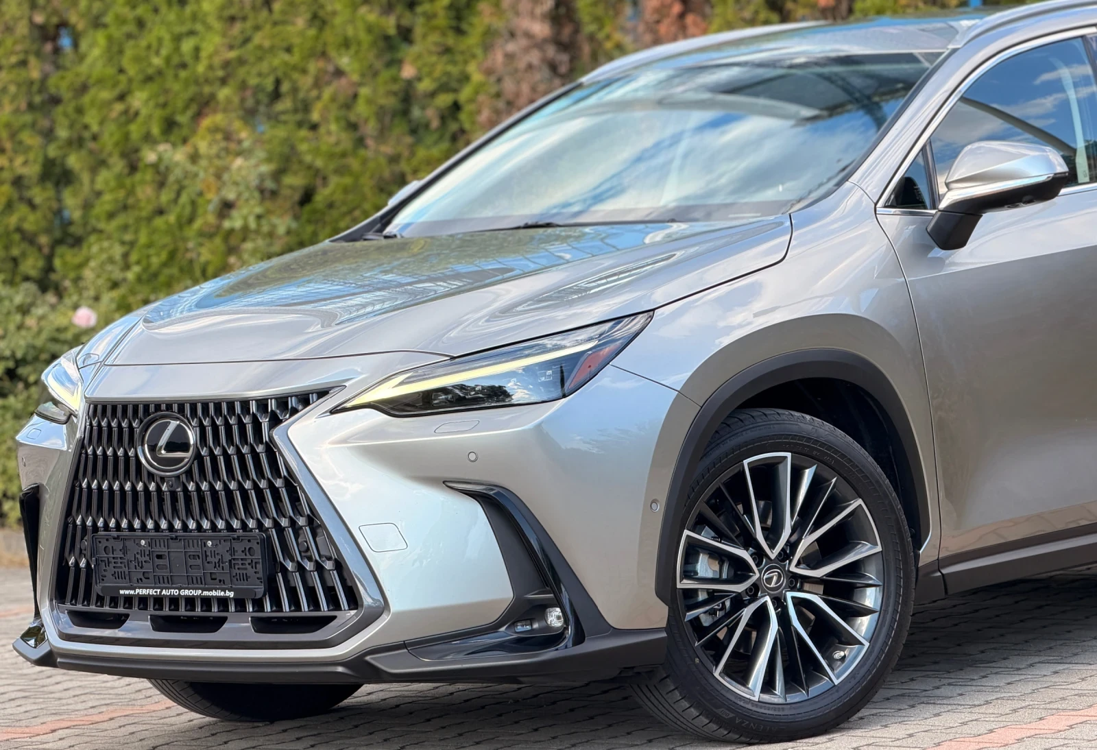 Lexus NX 450 h+ KEYLESS-КАМЕРА-360-ПОДГРЕВ/ОБДУХВАНЕ-FULL-98X.K, снимка 2 - Автомобили и джипове - 55967073