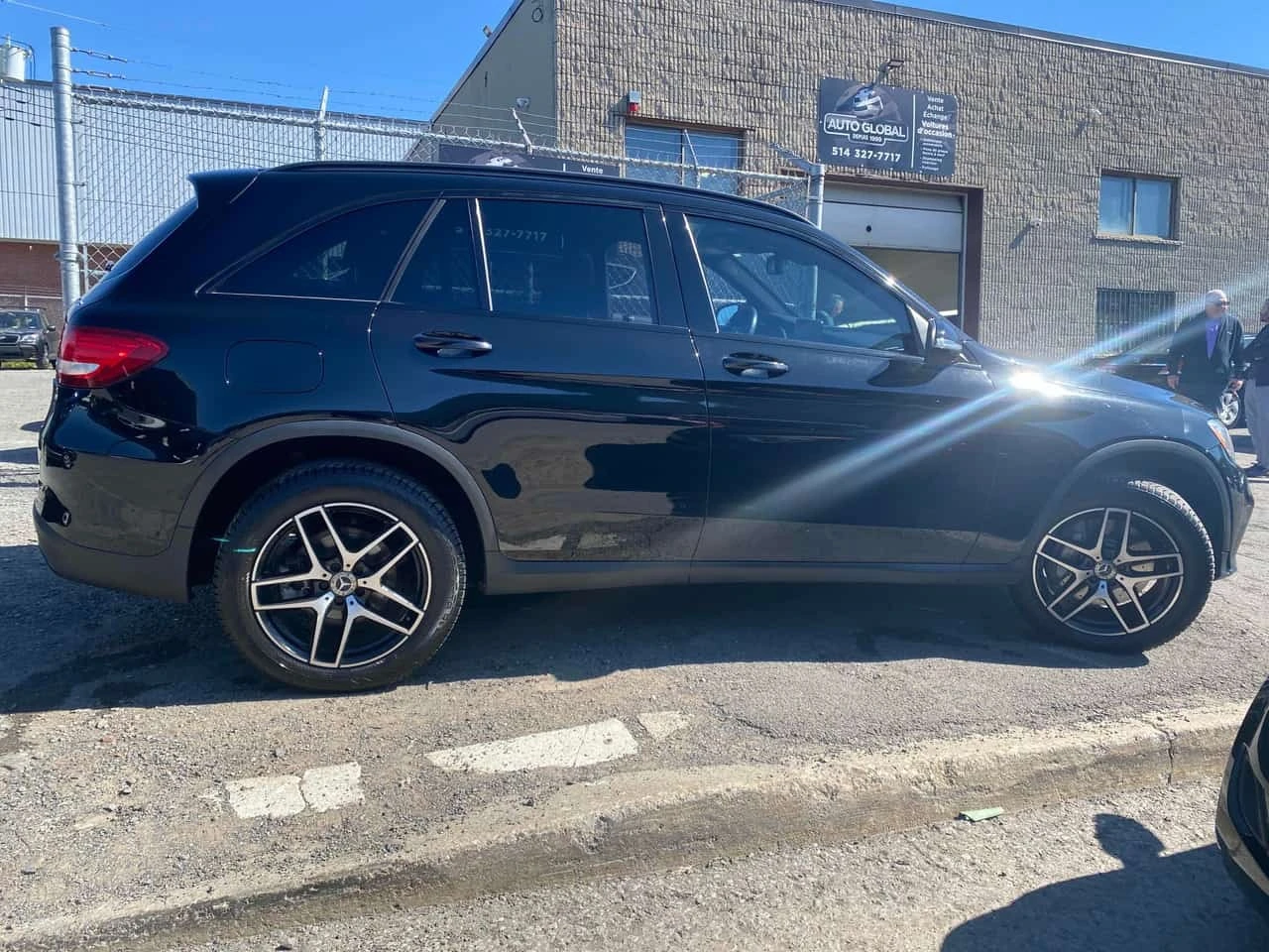 Mercedes-Benz GLC * 300 * CARFAX * БЕЗ ПЪРВОНАЧАЛНА ВНОСКА, снимка 4 - Автомобили и джипове - 56192575