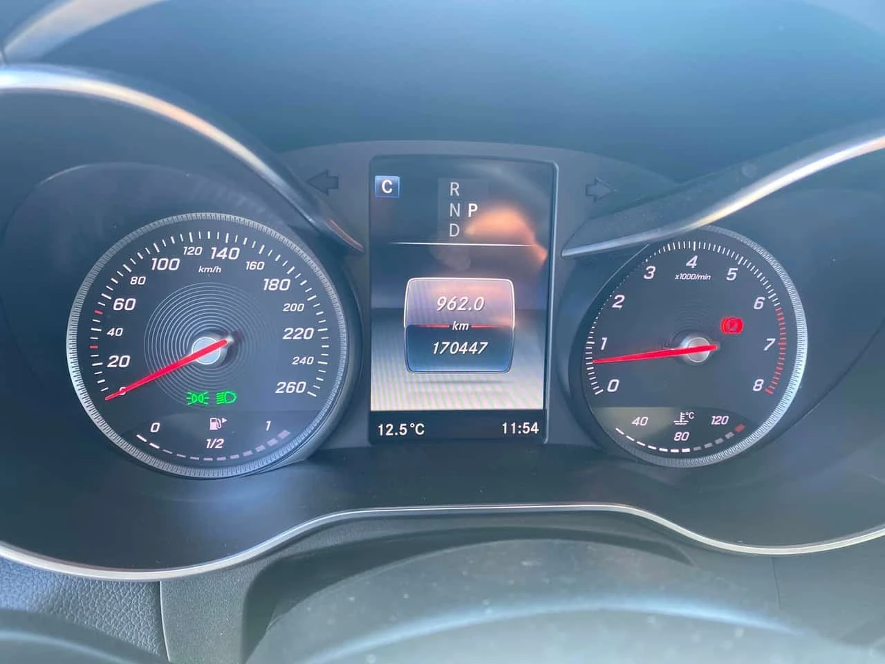 Mercedes-Benz GLC * 300 * CARFAX * БЕЗ ПЪРВОНАЧАЛНА ВНОСКА, снимка 8 - Автомобили и джипове - 56192575