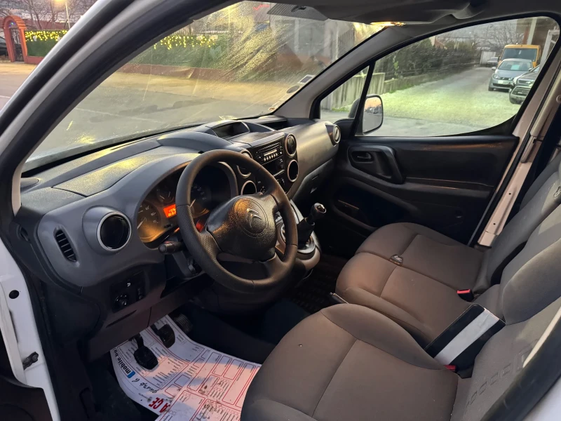 Citroen Berlingo 1.6 hdi , снимка 7 - Бусове и автобуси - 52805724