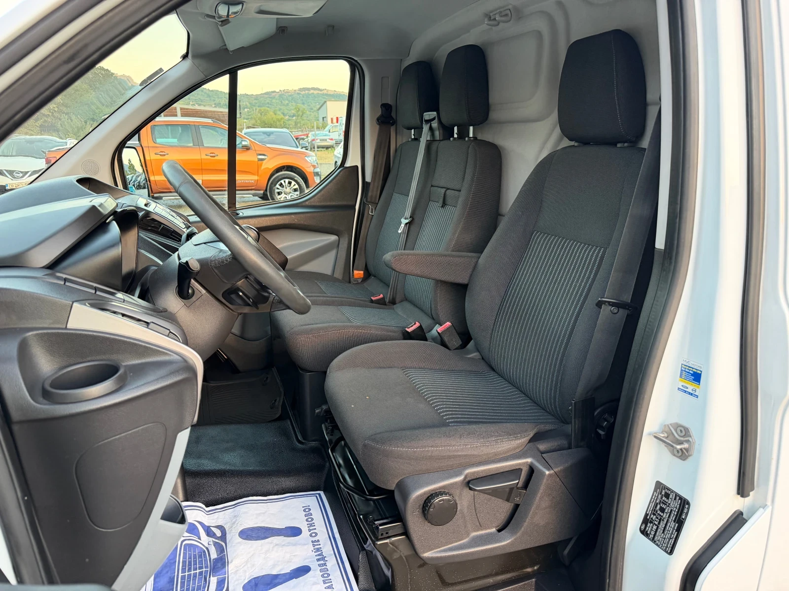 Ford Transit Custom 2.2TDCi 125�.� * ��������*  | Mobile.bg � ����������� 14