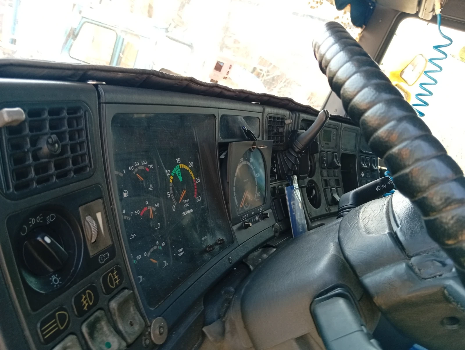 Scania 124 L, снимка 8 - Камиони - 54167681