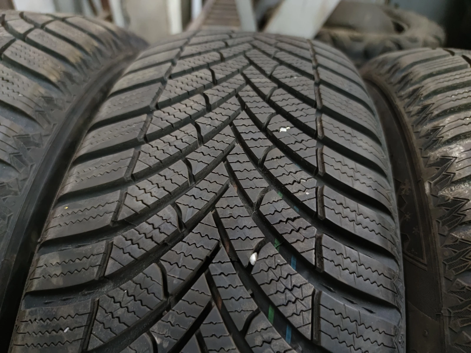  215/60R16 | Mobile.bg   3