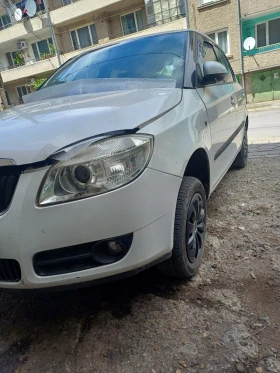 Skoda Fabia 1.4. 80кс, снимка 3