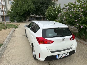Обява за продажба на Toyota Auris 1.4 ~14 800 лв. - изображение 8