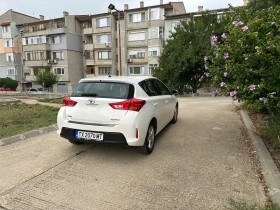 Обява за продажба на Toyota Auris 1.4 ~14 800 лв. - изображение 5
