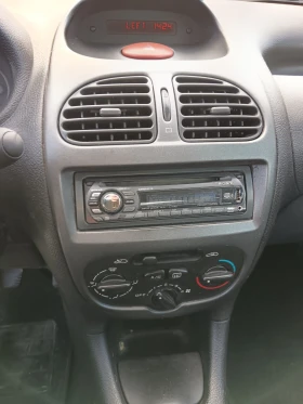 Peugeot 206 1.4i klimatik - 1100 € / 2151.41 лв. - 35238451 13