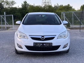 ������ Opel Astra