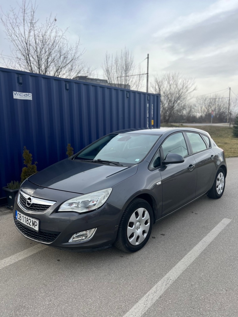 Opel Astra, снимка 14 - Автомобили и джипове - 45505977
