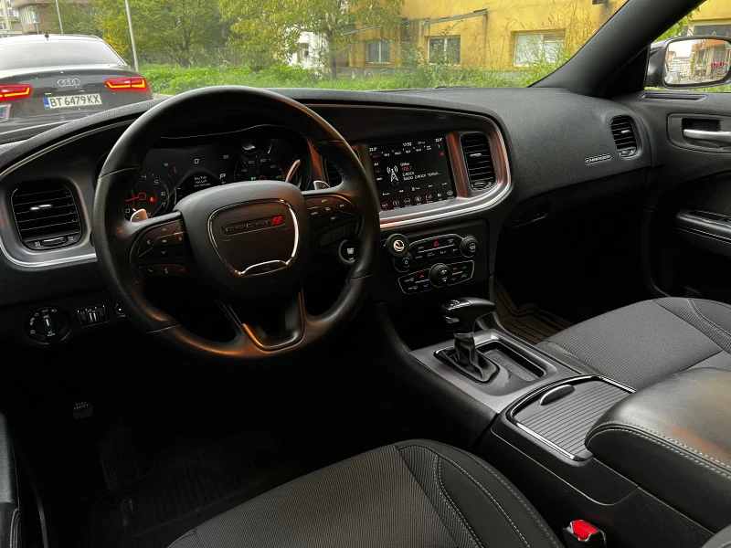 Dodge Charger SXT/AWD, снимка 15 - Автомобили и джипове - 47819569