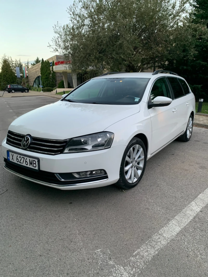 VW Passat, снимка 1 - Автомобили и джипове - 47540904