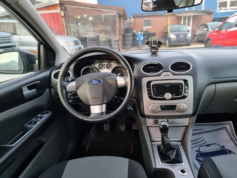 Ford Focus 1.6I GAZ, снимка 12 - Автомобили и джипове - 48503813