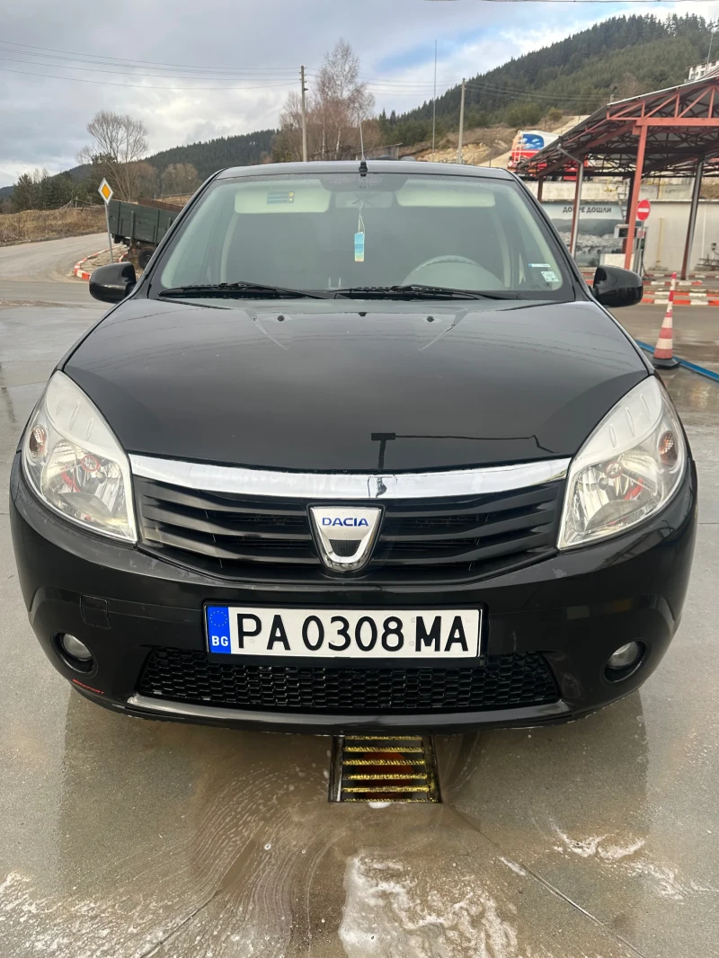 Dacia Sandero, снимка 2 - Автомобили и джипове - 48641891