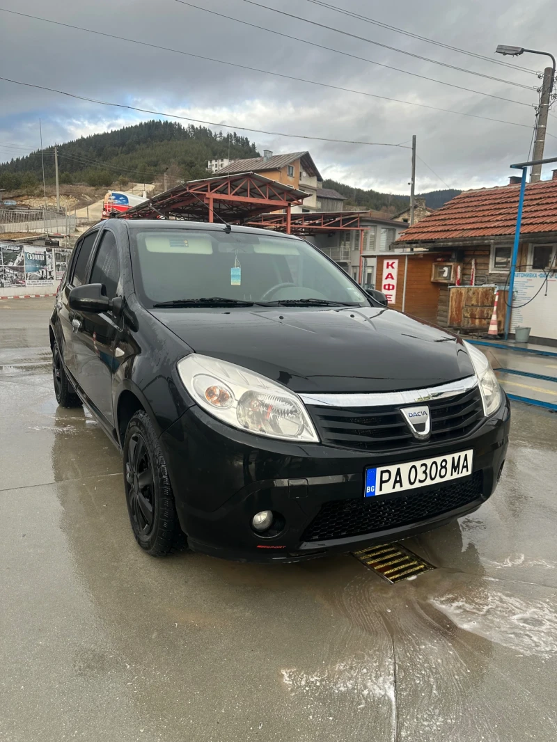 Dacia Sandero, снимка 1 - Автомобили и джипове - 48641891