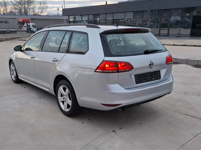 VW Golf 1.6TDI-105кс., снимка 5 - Автомобили и джипове - 48921317