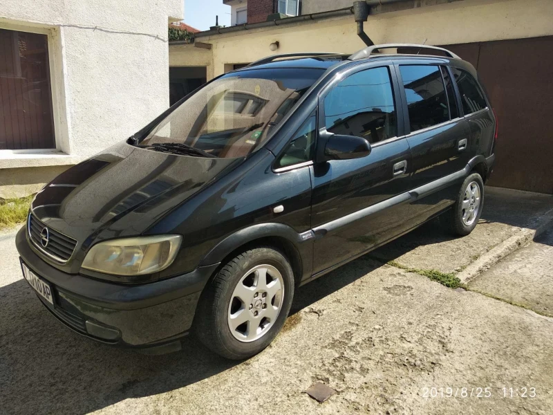 Opel Zafira 2.0 DTI, снимка 2 - Автомобили и джипове - 49237057