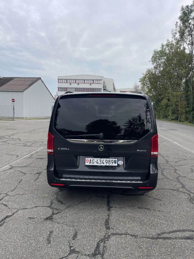Mercedes-Benz V 300 AMG-LONG-4Matic 9G-Tronic, снимка 6 - Автомобили и джипове - 52356328