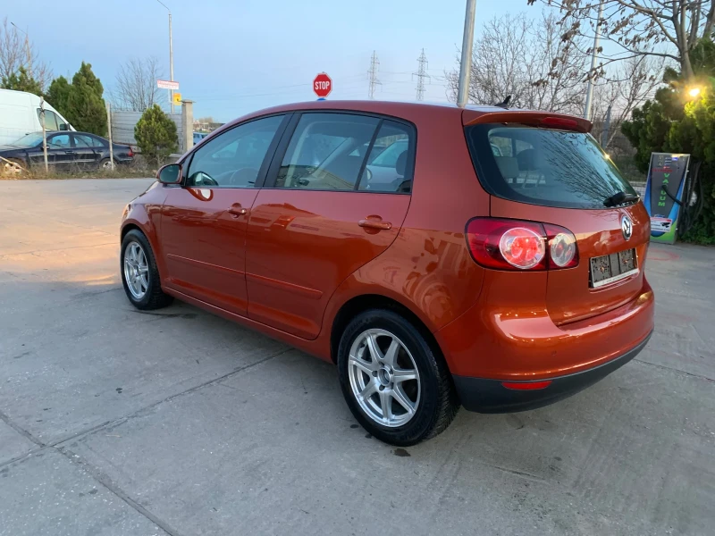 VW Golf Plus 1, 9 TDI 90 k.c., снимка 3 - Автомобили и джипове - 52357778
