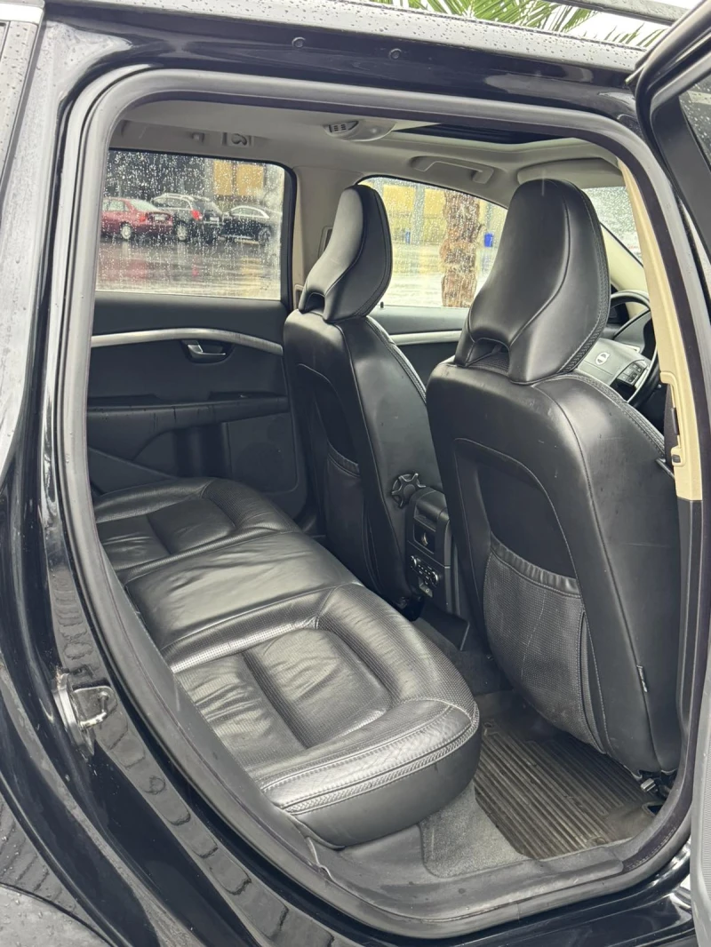 Volvo Xc70 2.4 D5 AWD Summum Full options, снимка 8 - Автомобили и джипове - 52527963
