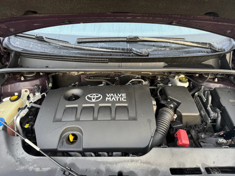 Toyota Verso 1.8i, снимка 16 - Автомобили и джипове - 52547715