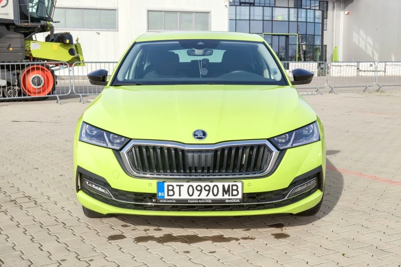 Skoda Octavia Style 4x4 Гаранция!, снимка 2 - Автомобили и джипове - 52845086
