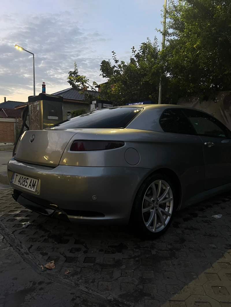 Alfa Romeo Gt, снимка 5 - Автомобили и джипове - 52860679