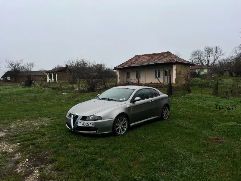 Alfa Romeo Gt, снимка 2 - Автомобили и джипове - 52860679