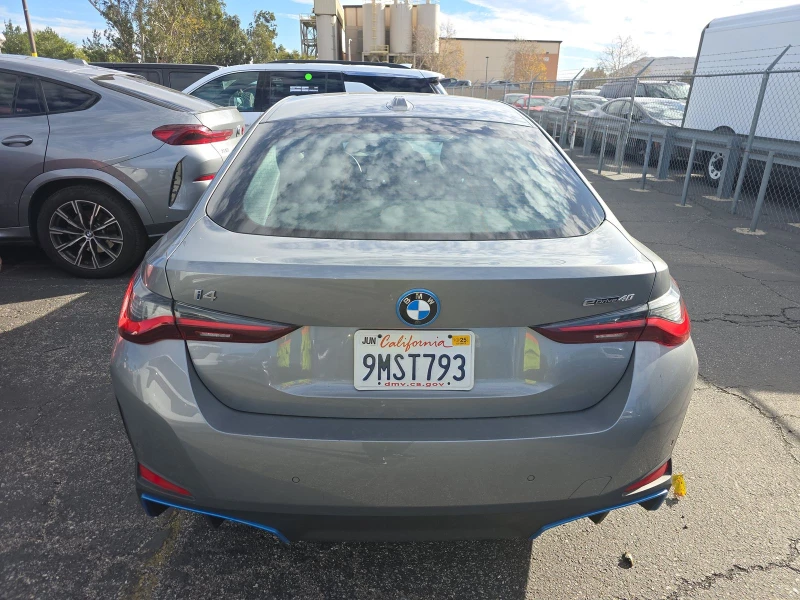 BMW i4 eDrive40 * ФИКСИРАНА ЦЕНА* , снимка 3 - Автомобили и джипове - 53122323
