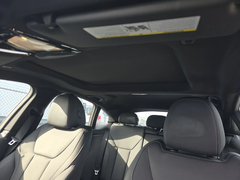 BMW i4 eDrive40 * ФИКСИРАНА ЦЕНА* , снимка 13 - Автомобили и джипове - 53122323