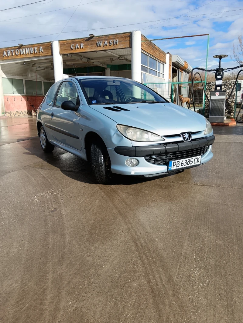 Peugeot 206 1.4i klimatik, снимка 5 - Автомобили и джипове - 53392810