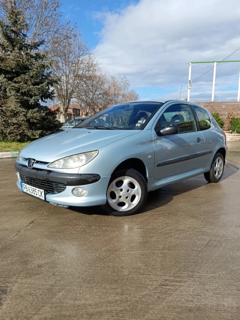 Peugeot 206 1.4i klimatik, снимка 2 - Автомобили и джипове - 53392810